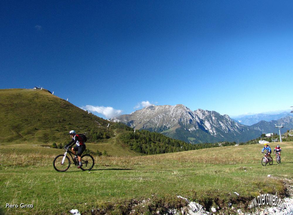 05 ...ai Piani di Bobbio.JPG